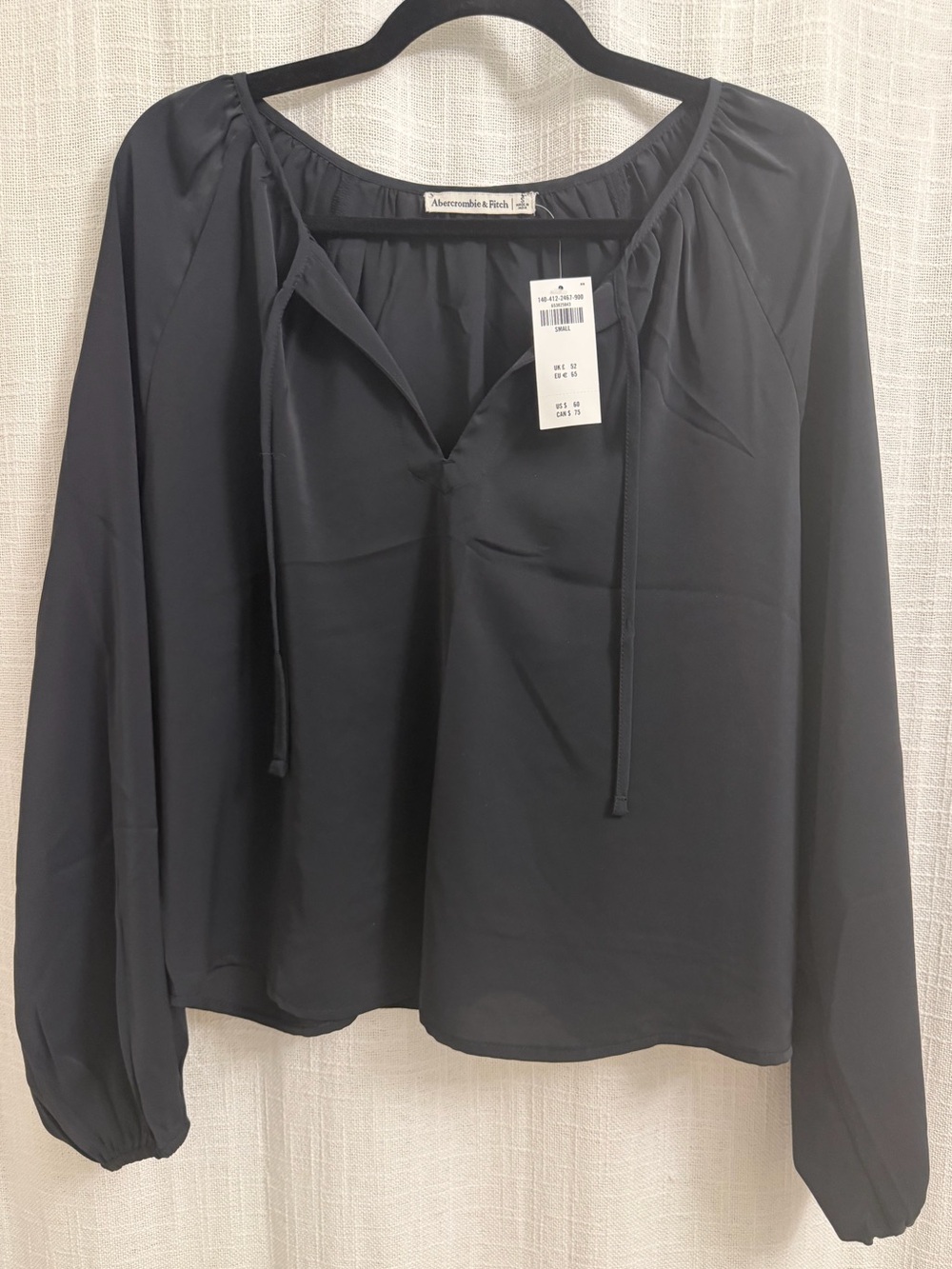 Abercrombie & Fitch Black Long Sleeve Blouse
